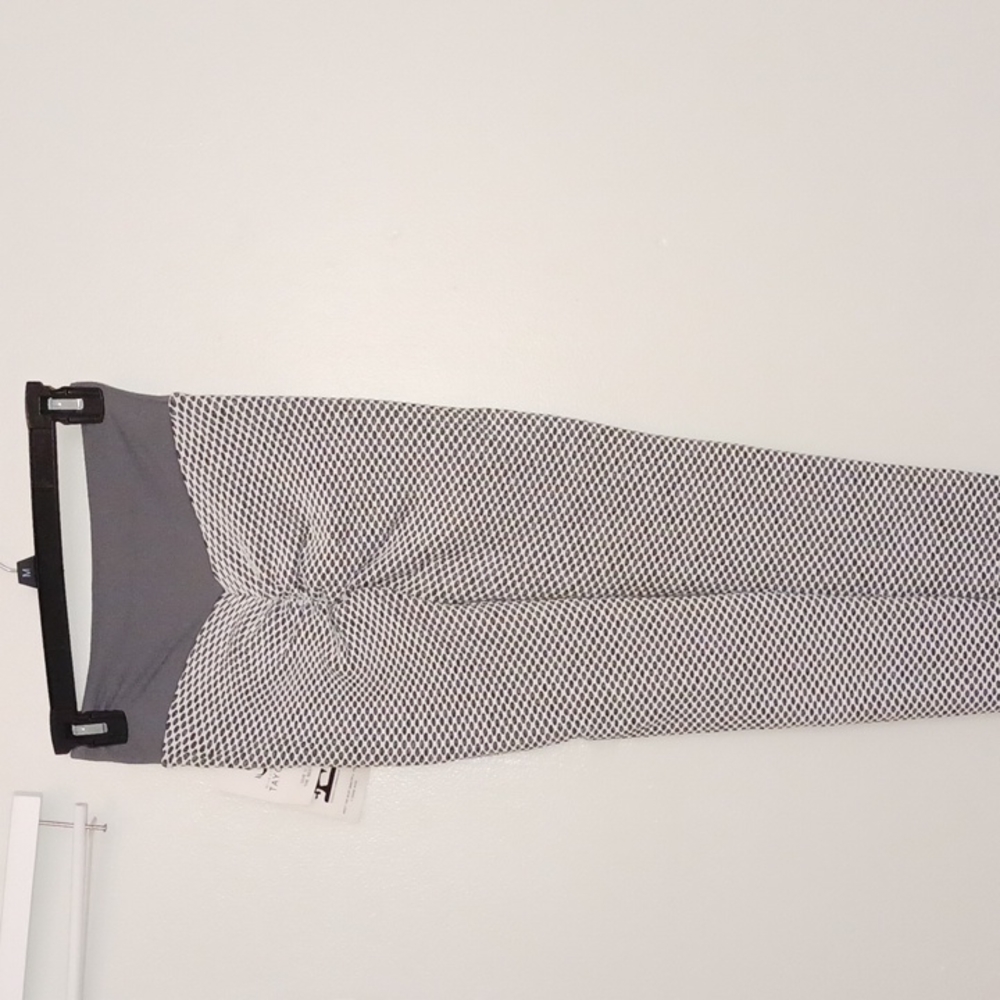 Pants - Picture 2 of 8